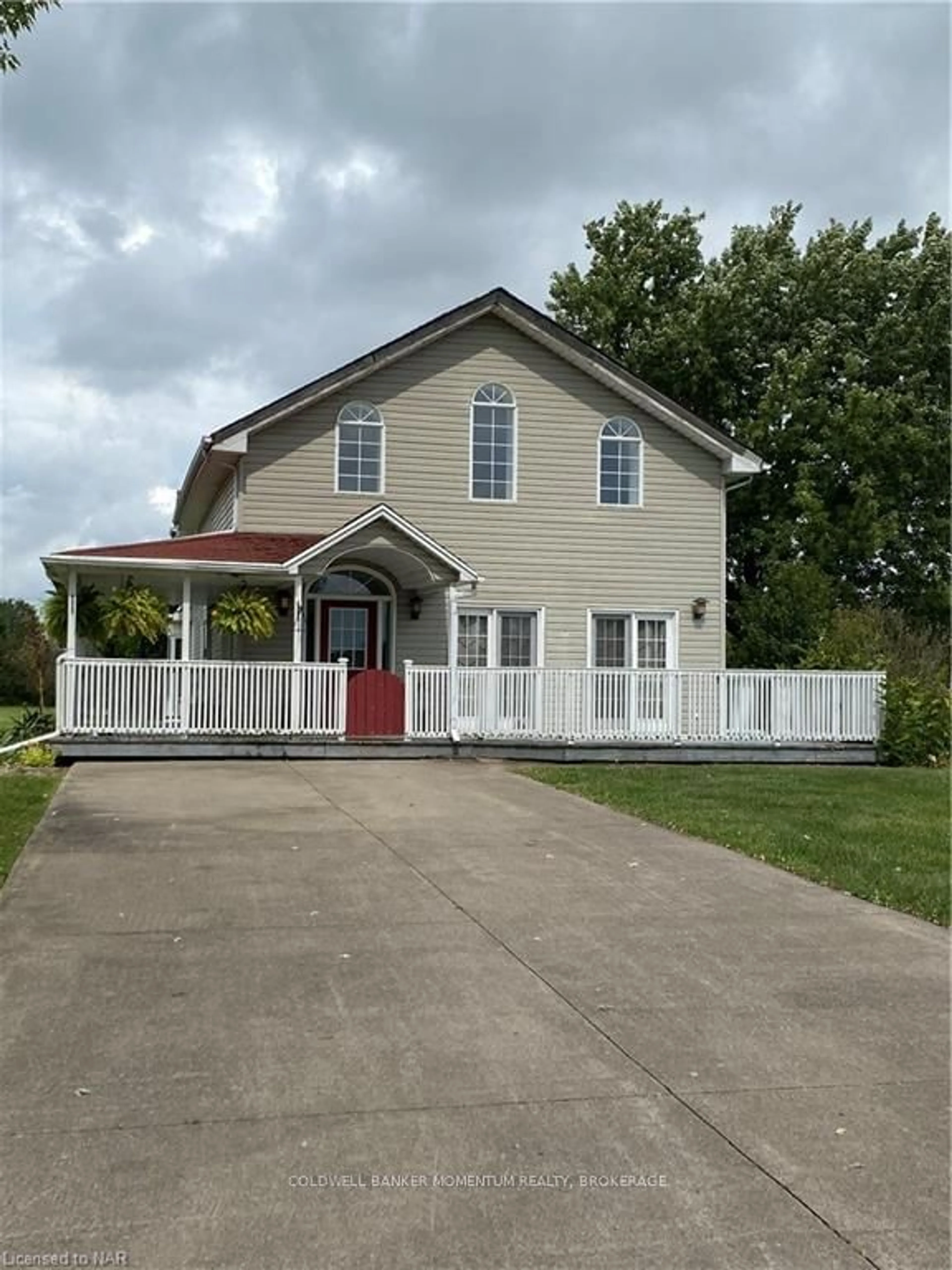 Frontside or backside of a home, cottage for 5222 OLD GARRISON Rd, Fort Erie Ontario L0S 1N0