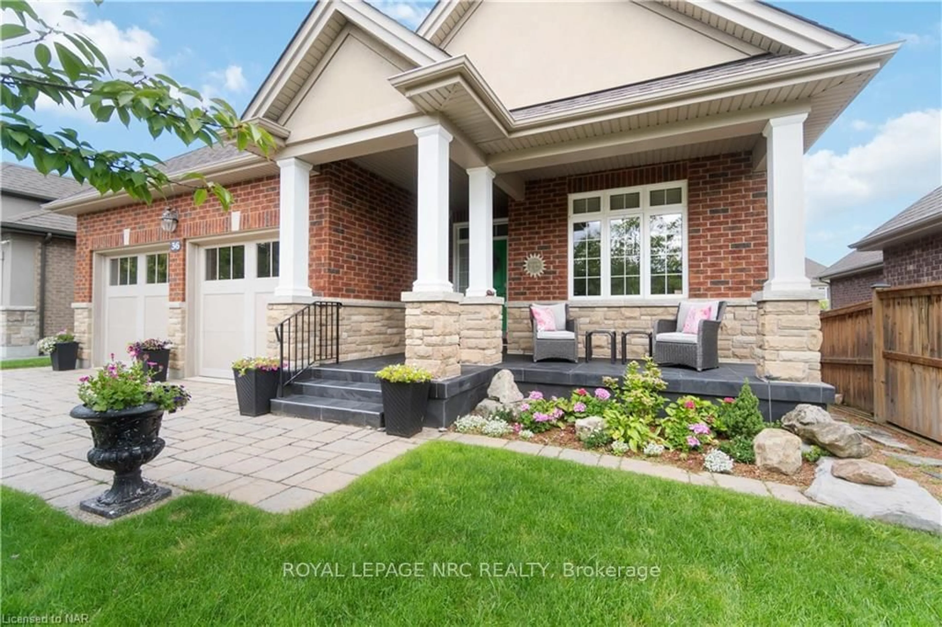 Home with brick exterior material for 36 HICKORY AVENUE Ave, Niagara-on-the-Lake Ontario L0S 1J1