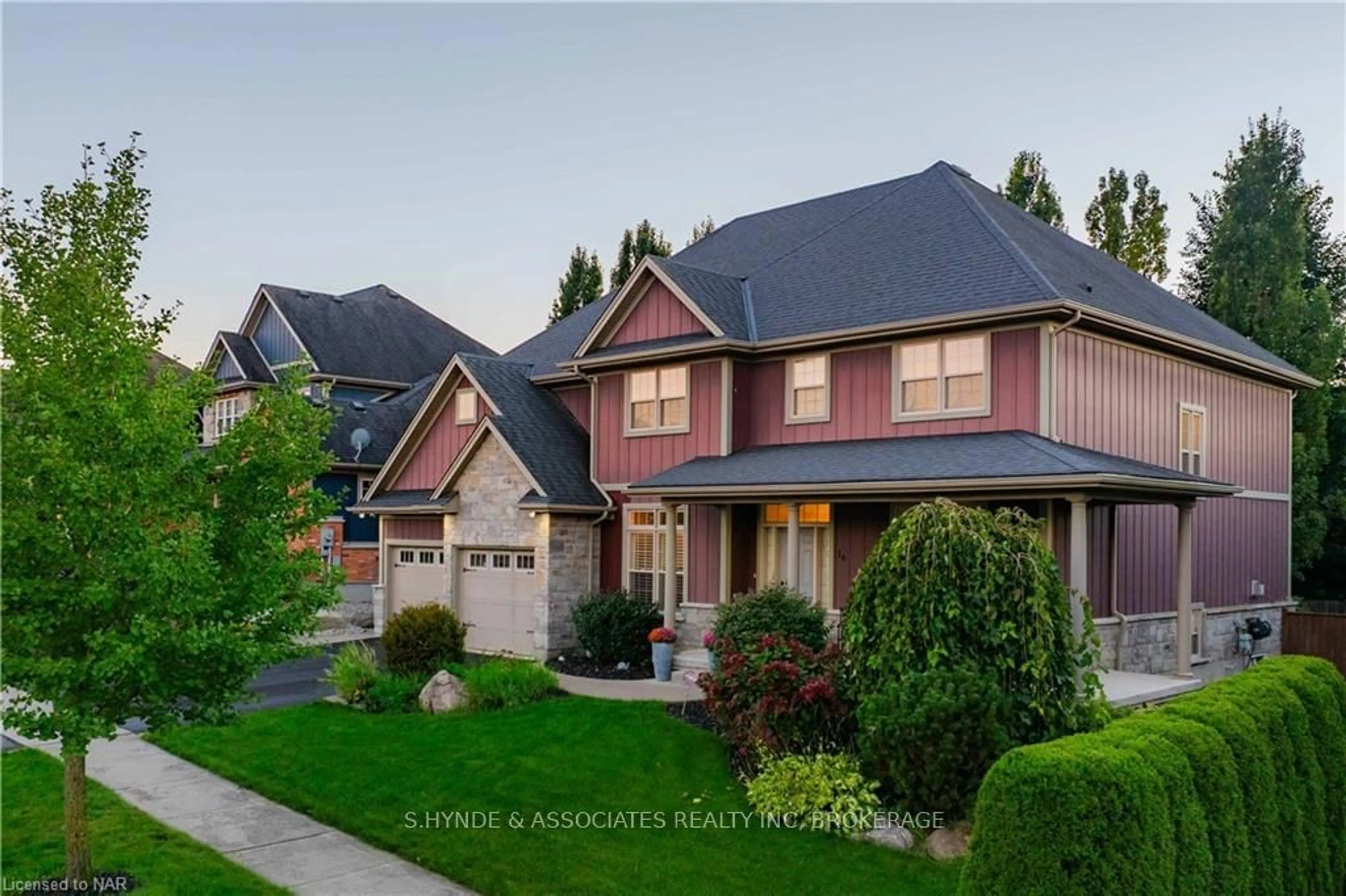 Frontside or backside of a home, cottage for 16 RED HAVEN Dr, Niagara-on-the-Lake Ontario L0S 1P0