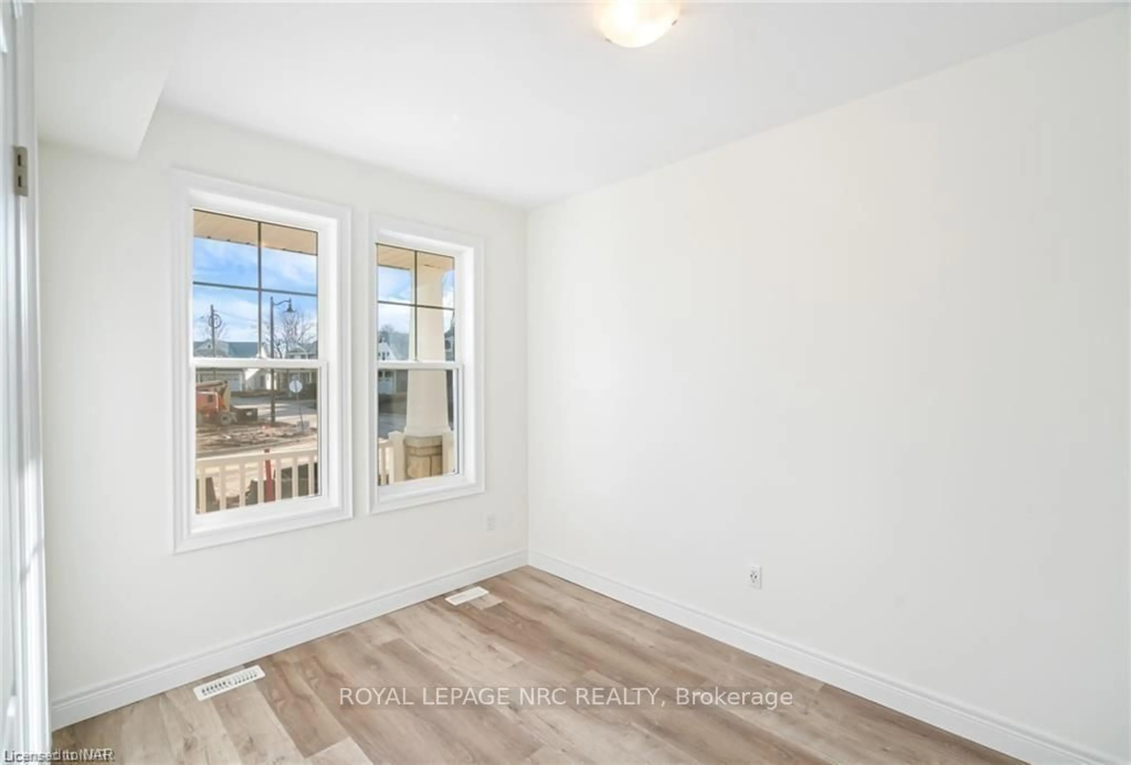 A pic of a room, wood floors for 54 BEACHWALK Cres, Fort Erie Ontario L0S 1B0