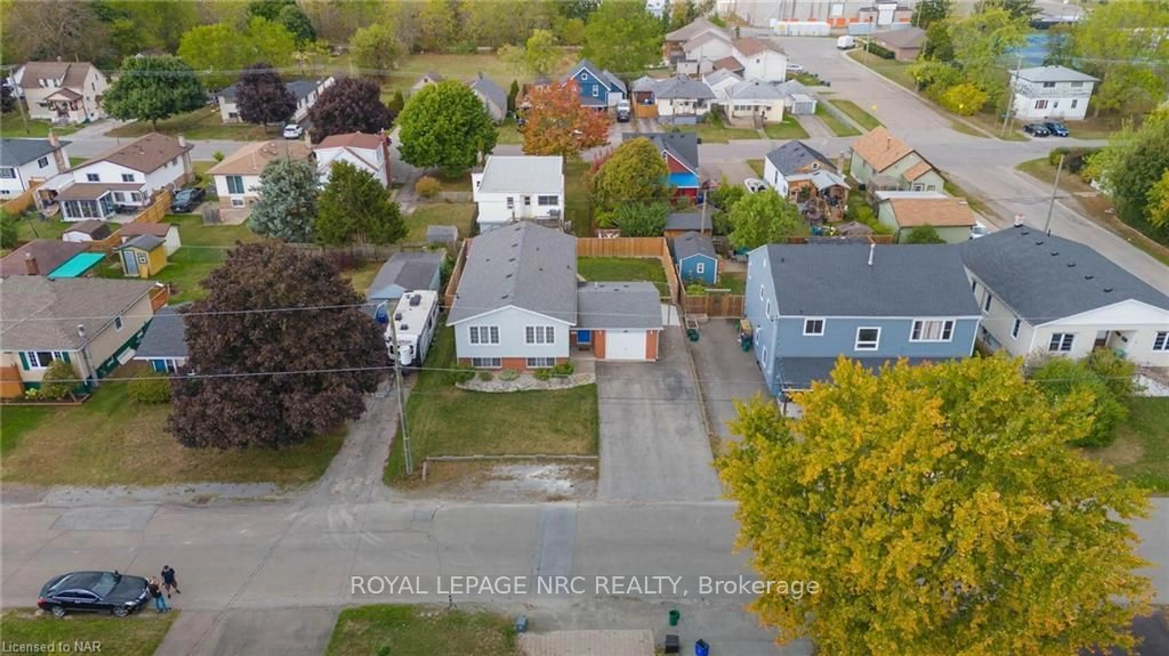 Frontside or backside of a home, the fenced backyard for 45 KNOLL St, Port Colborne Ontario L3K 5A4