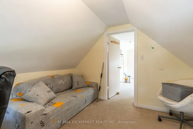 Additional property image - 354 CUMBERLAND Ave