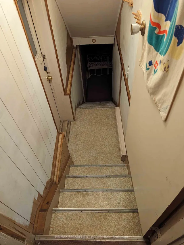 Additional property image - 354 CUMBERLAND Ave