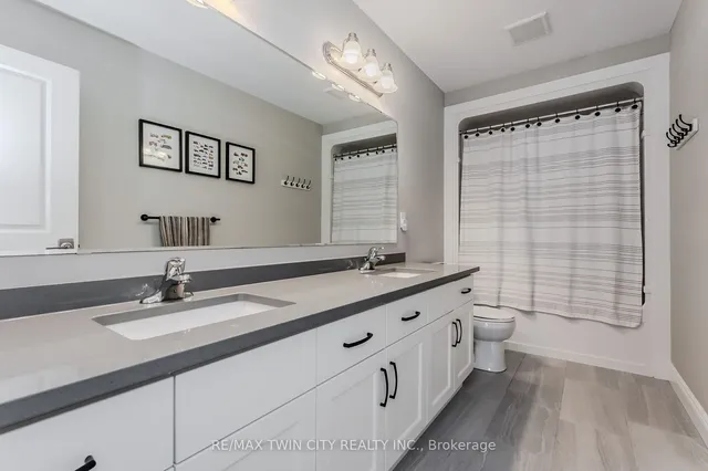 Additional property image - 842 Robert Ferrie Dr