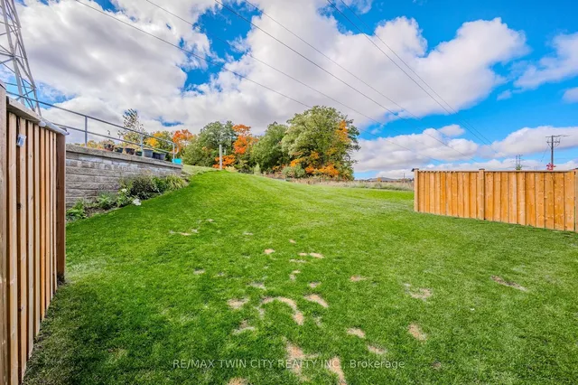Additional property image - 842 Robert Ferrie Dr