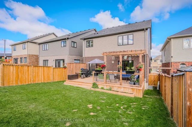 Additional property image - 842 Robert Ferrie Dr