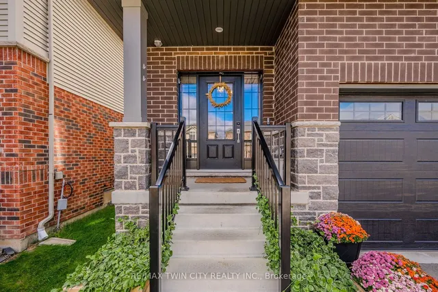 Additional property image - 842 Robert Ferrie Dr