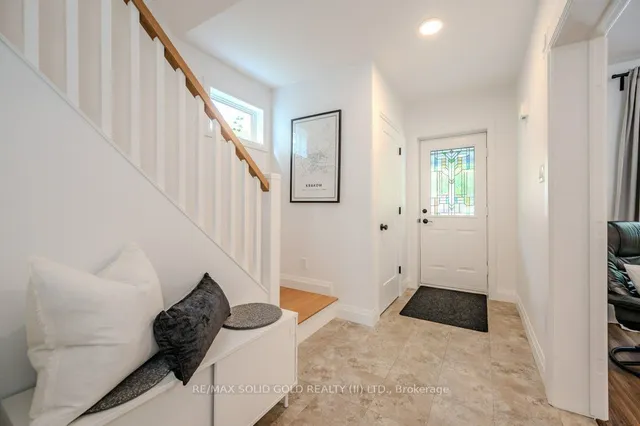 Additional property image - 131 Wood St
