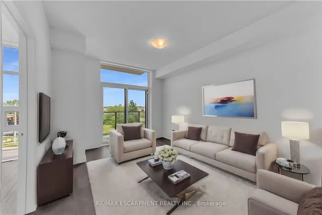Additional property image - 460 Dundas St Unit 308