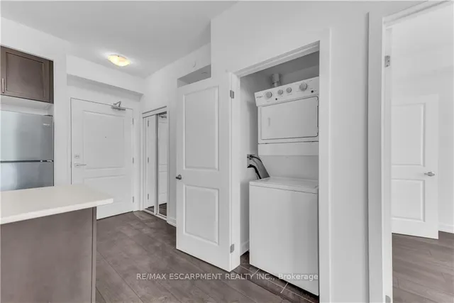Additional property image - 460 Dundas St Unit 308