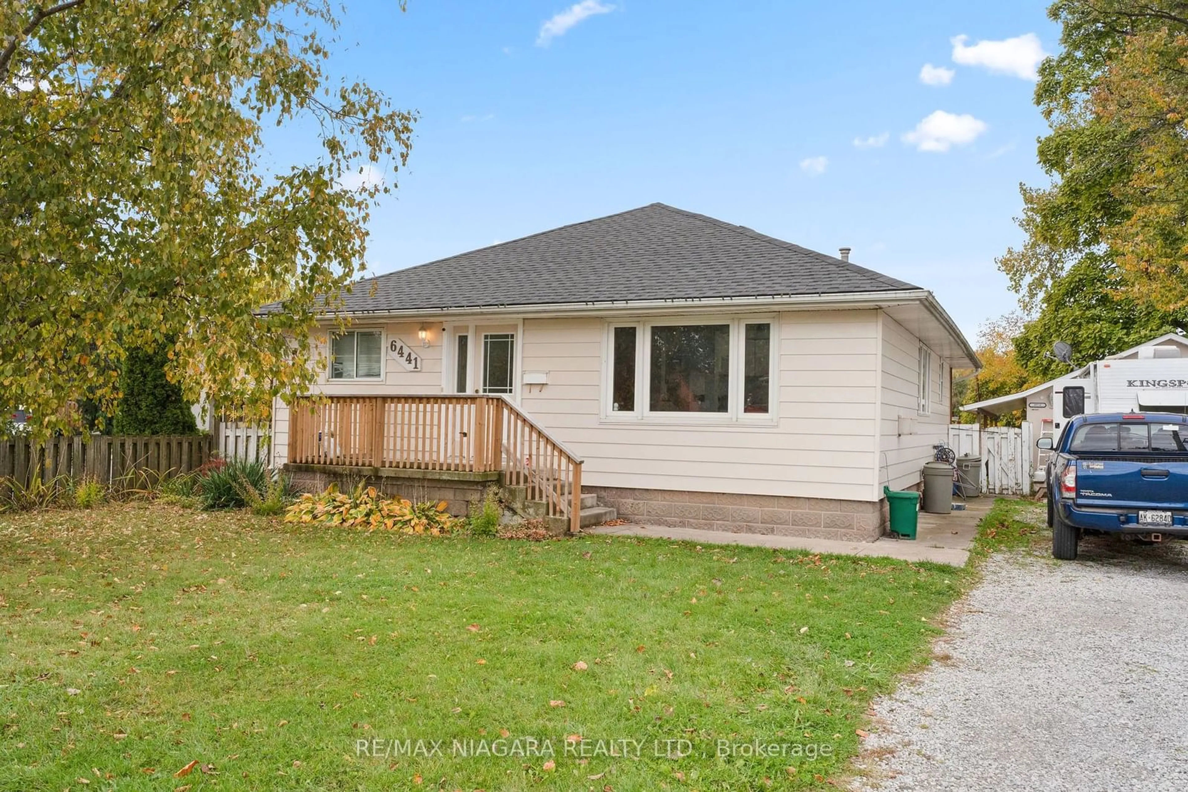 Frontside or backside of a home, the fenced backyard for 6441 Montrose Rd, Niagara Falls Ontario L2H 1M1