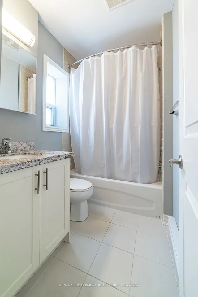 Additional property image - 350 CONCESSION St Unit 603