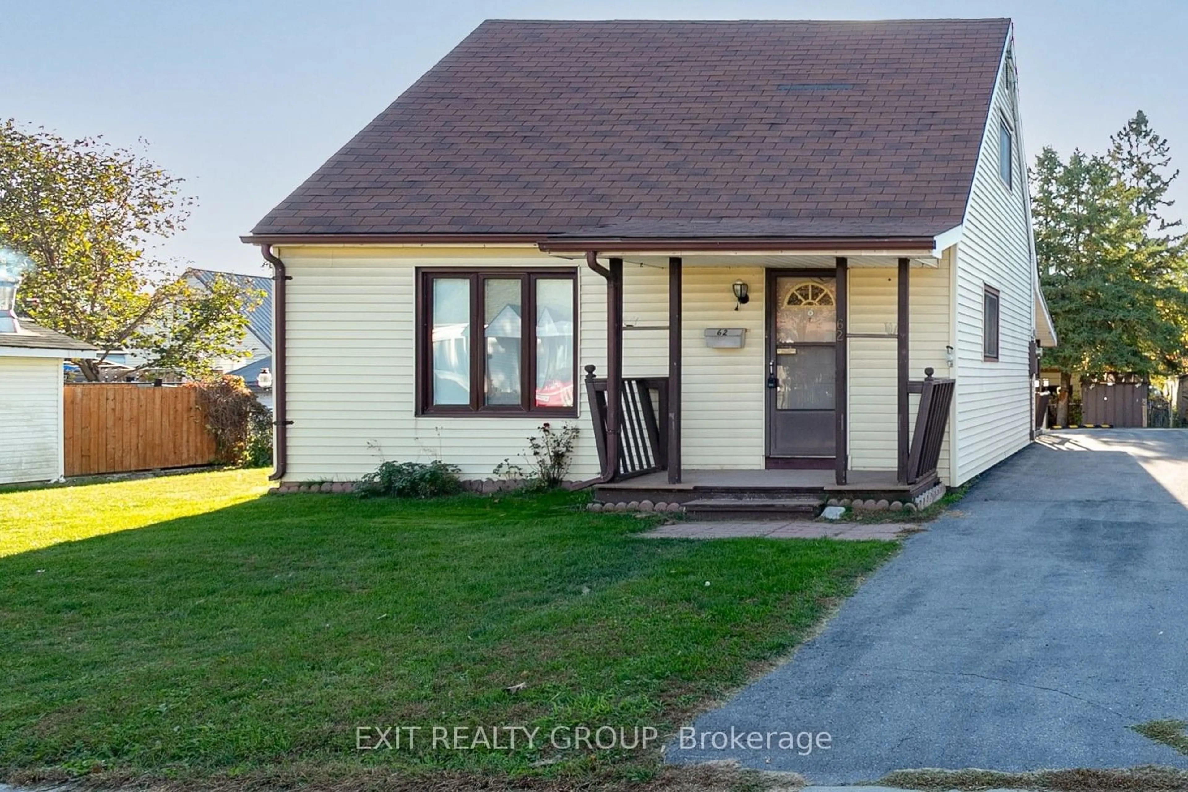 Frontside or backside of a home, cottage for 62 Delaney St, Quinte West Ontario K8V 4L8