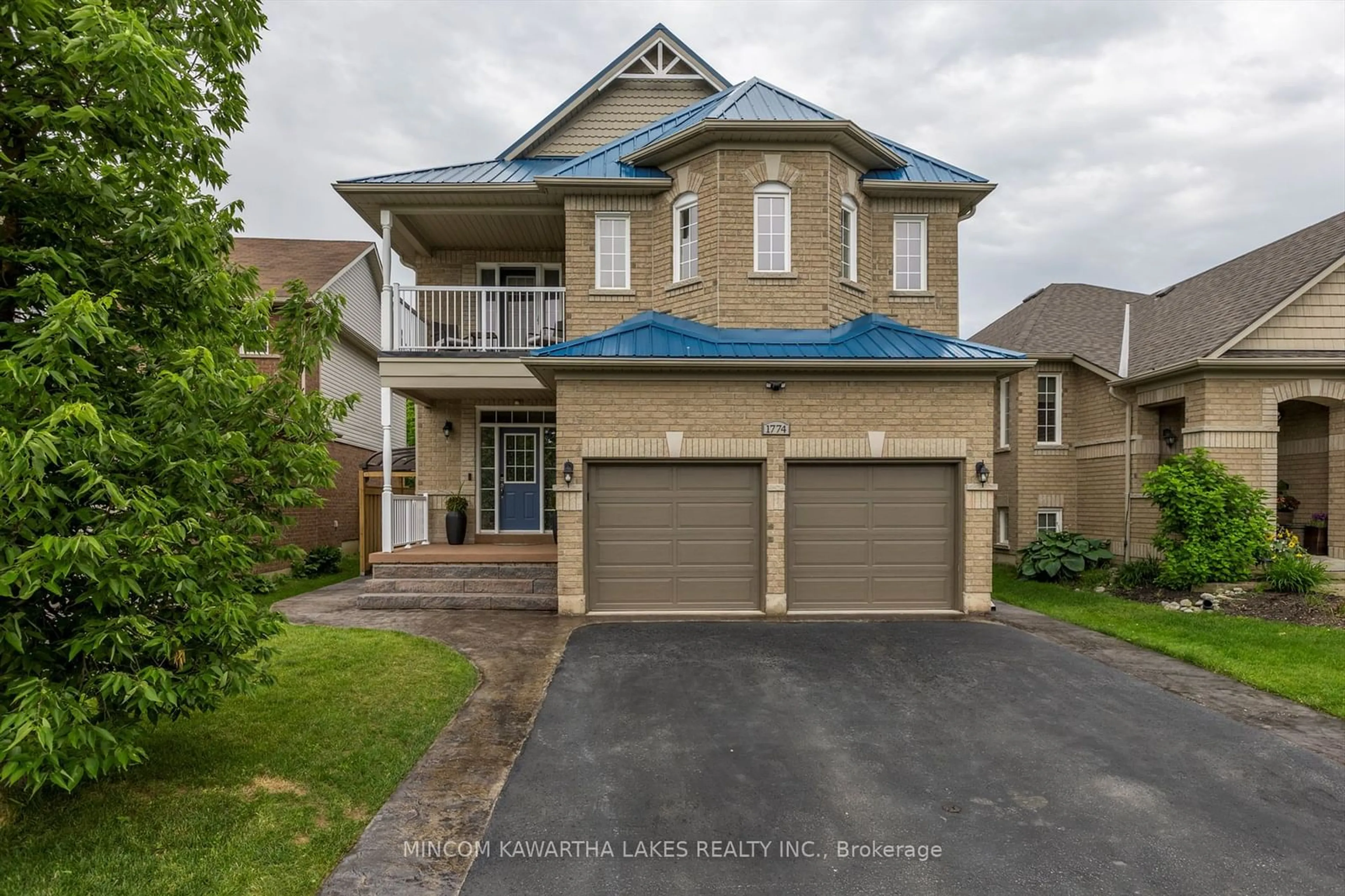 Frontside or backside of a home, the street view for 1774 Bissonnette Dr, Peterborough Ontario K9H 0B6