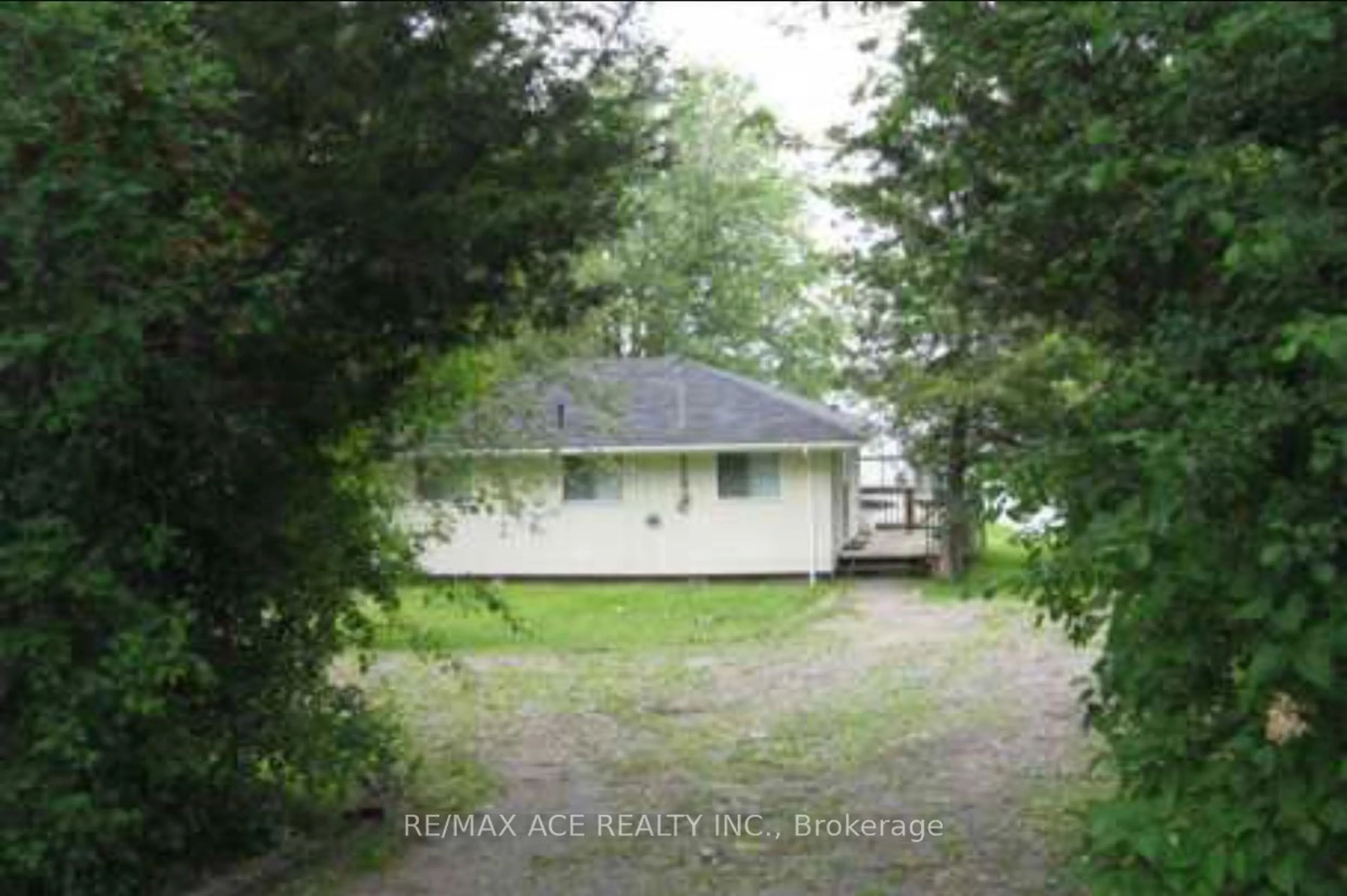 Frontside or backside of a home, cottage for 26 Osprey Rd, Kawartha Lakes Ontario K9V 4R5