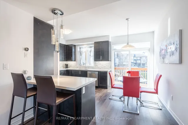 Additional property image - 61 Soho St Unit 68