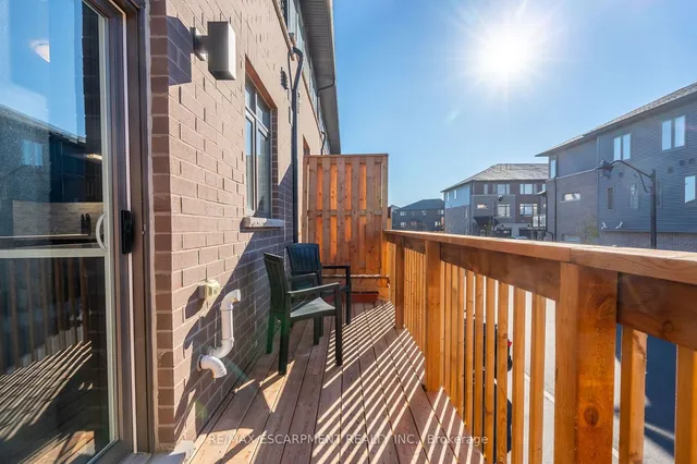 Additional property image - 61 Soho St Unit 68