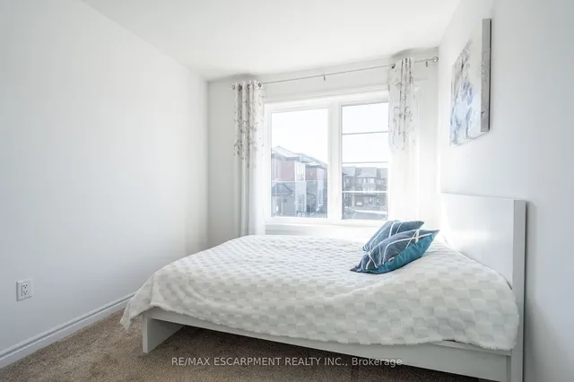 Additional property image - 61 Soho St Unit 68