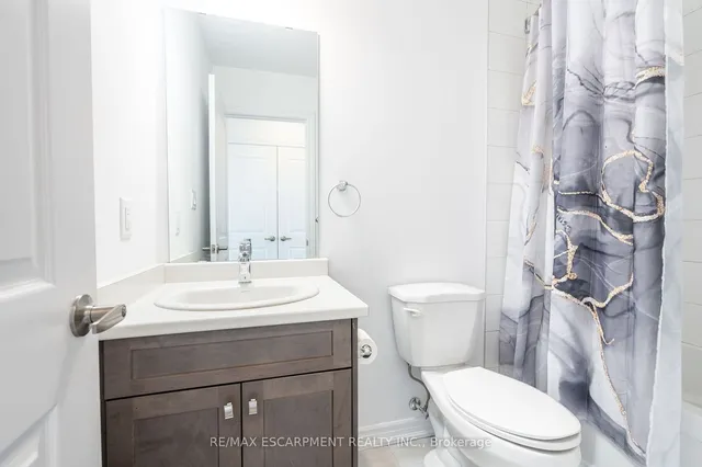 Additional property image - 61 Soho St Unit 68