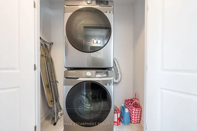 Additional property image - 61 Soho St Unit 68