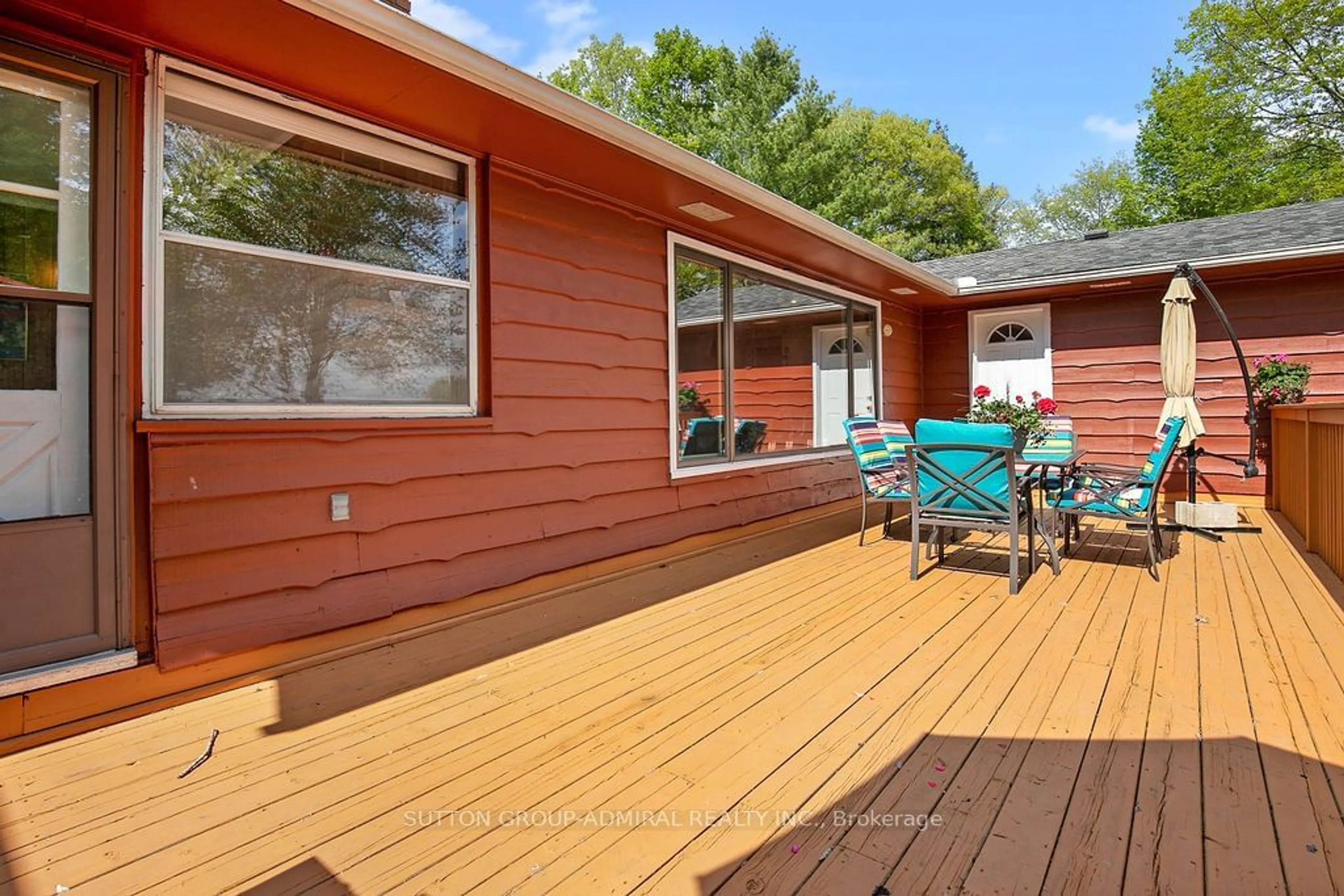 Patio, cottage for 116 Mystic Point Rd, Galway-Cavendish and Harvey Ontario K0L 1J0