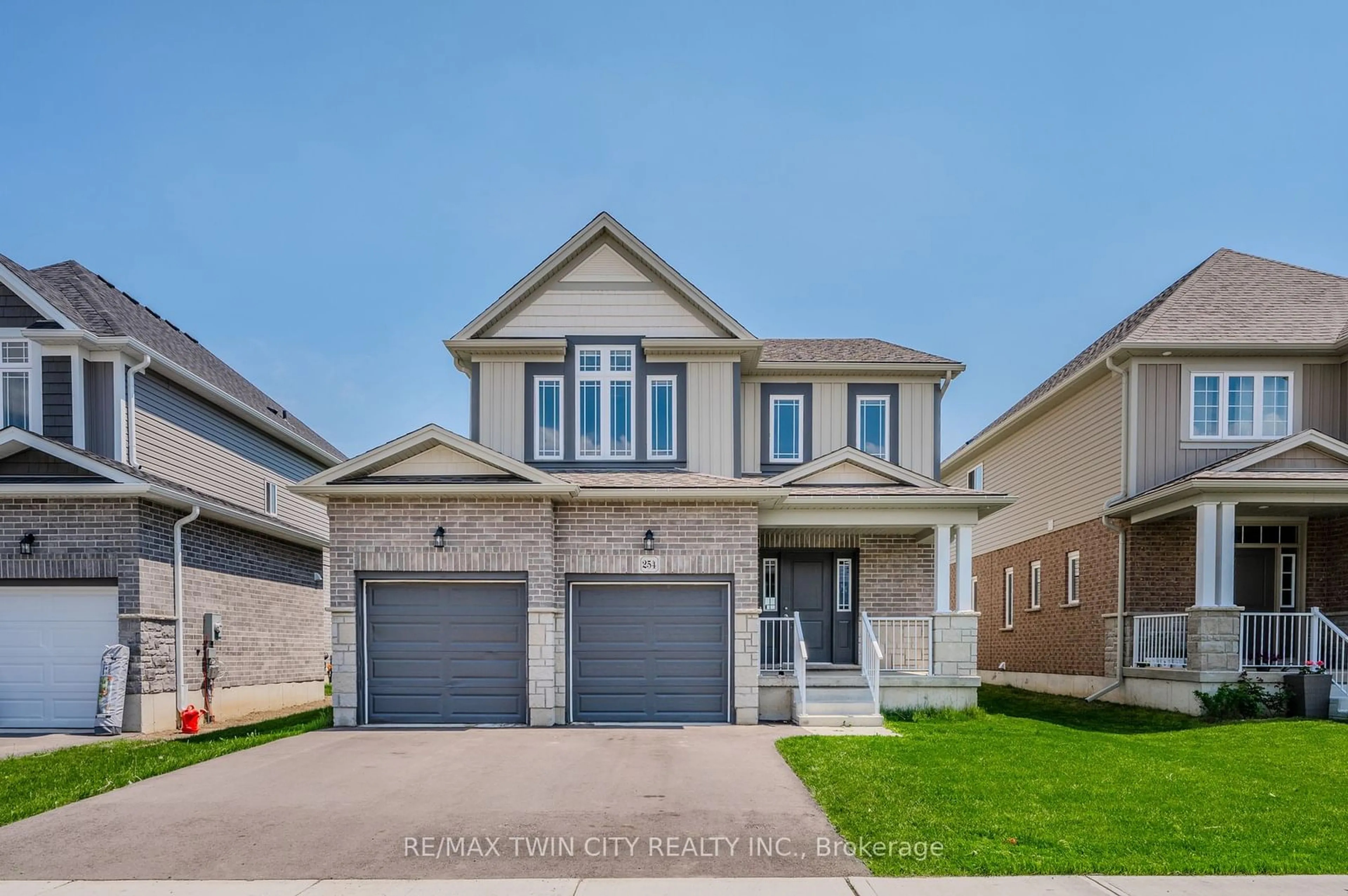 Frontside or backside of a home, the street view for 254 Bradshaw Dr, Stratford Ontario N5A 0G5