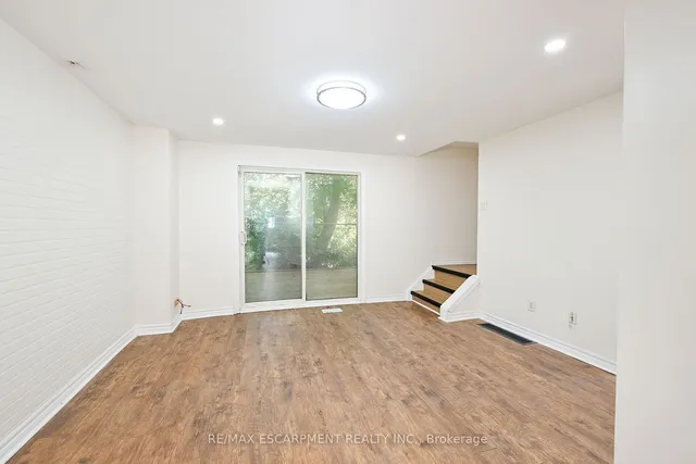 Additional property image - 278 Hunter St