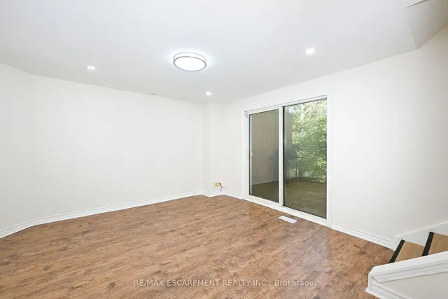 Additional property image - 278 Hunter St