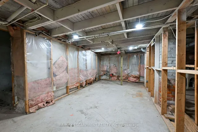 Additional property image - 278 Hunter St