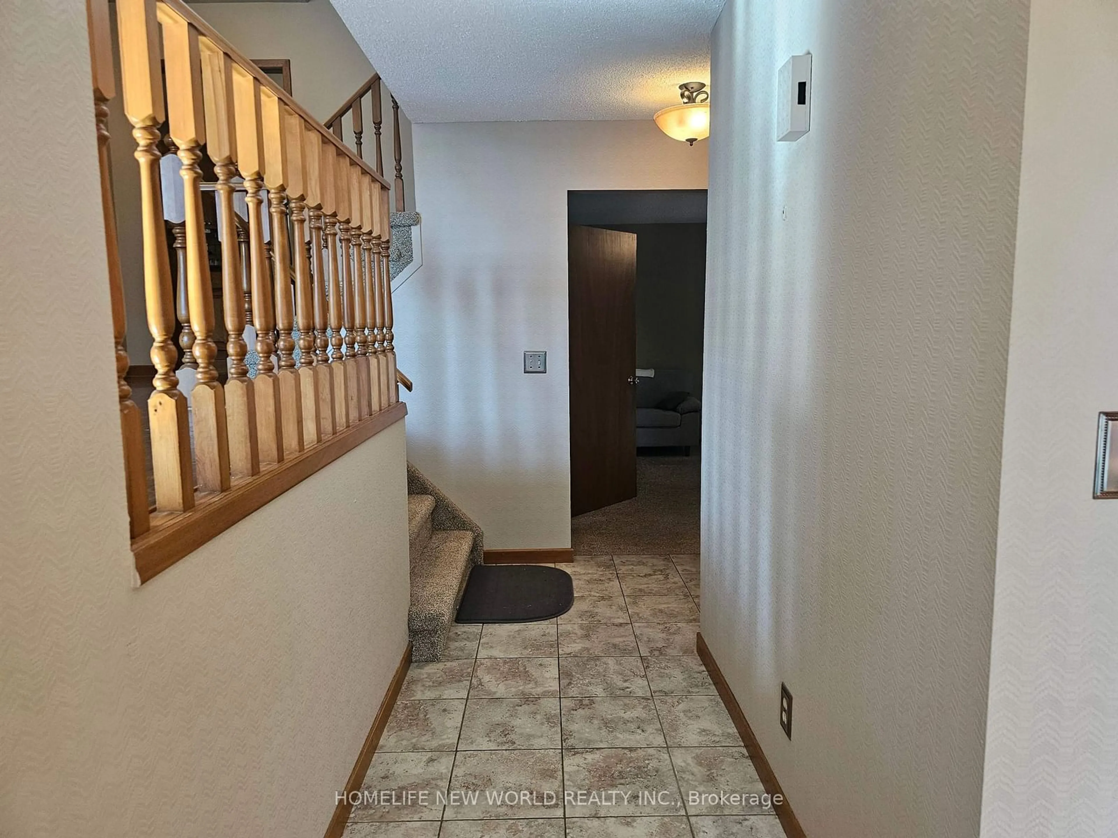 Indoor foyer, not visible floor for 64 Brimley Crt, Belleville Ontario K8N 5L7