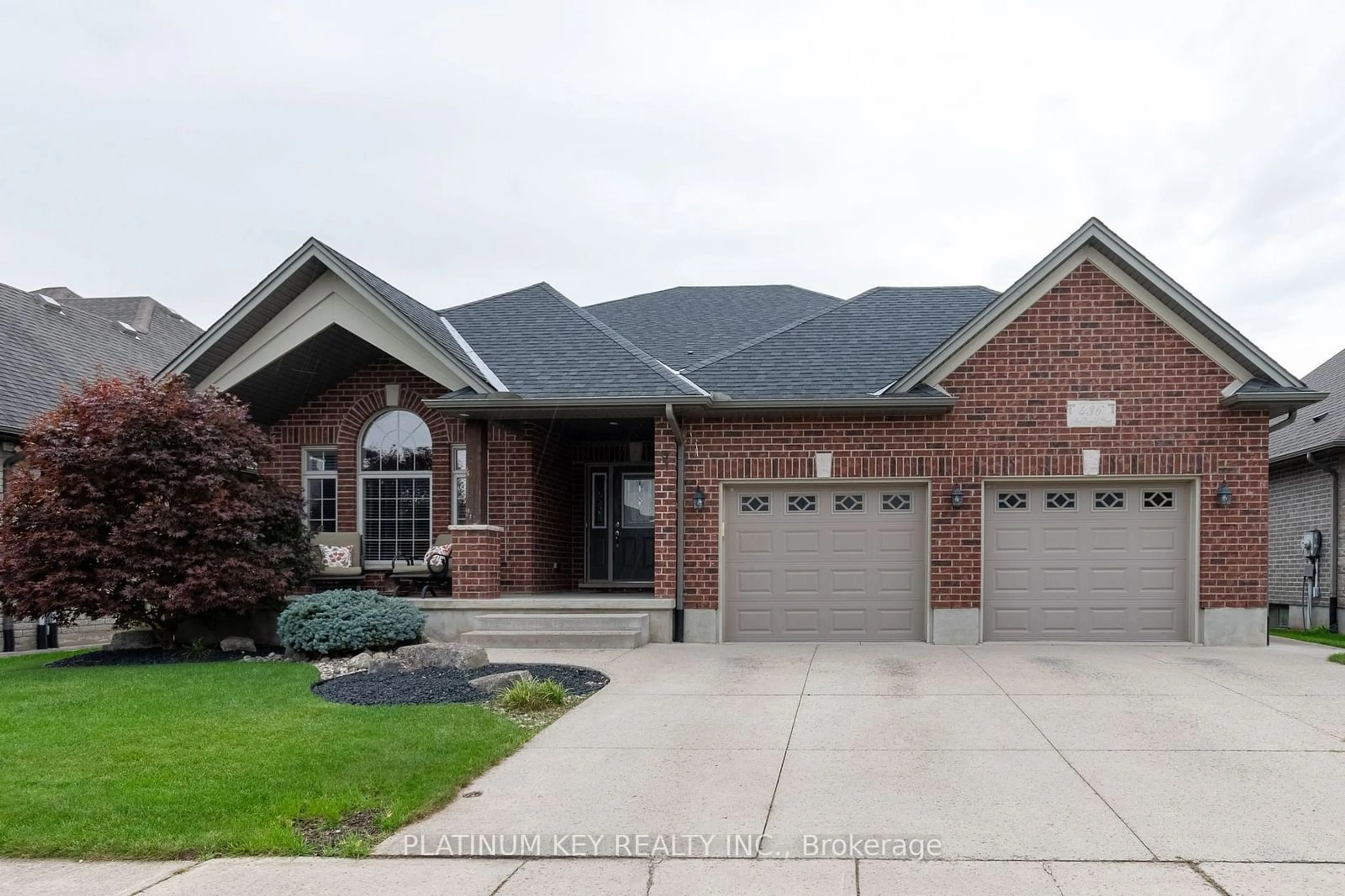 Home with brick exterior material for 436 Macdonald St, Strathroy-Caradoc Ontario N7G 0B2