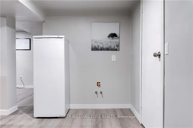 Additional property image - 17 Dundas St