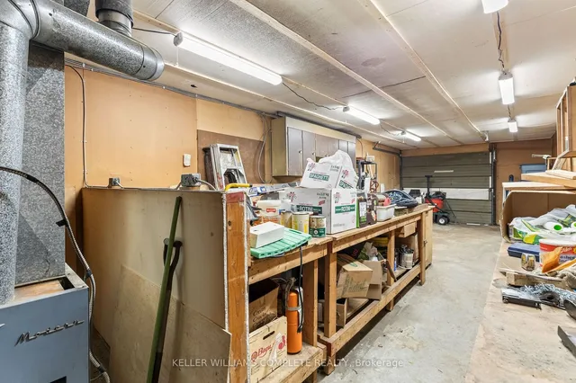 Additional property image - 11 FORD St