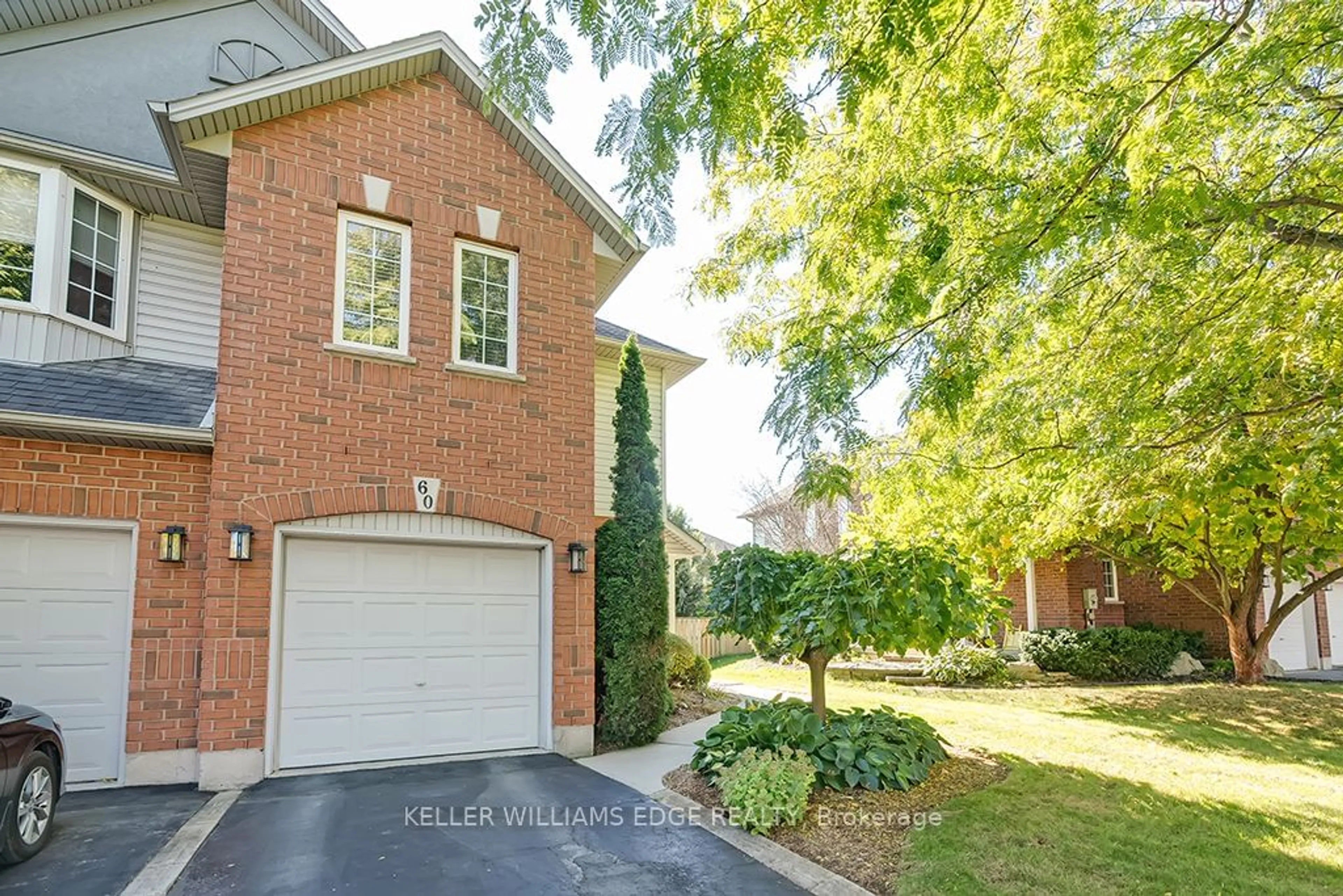 A pic from exterior of the house or condo, the street view for 60 Valridge Dr, Hamilton Ontario L9G 4Y7