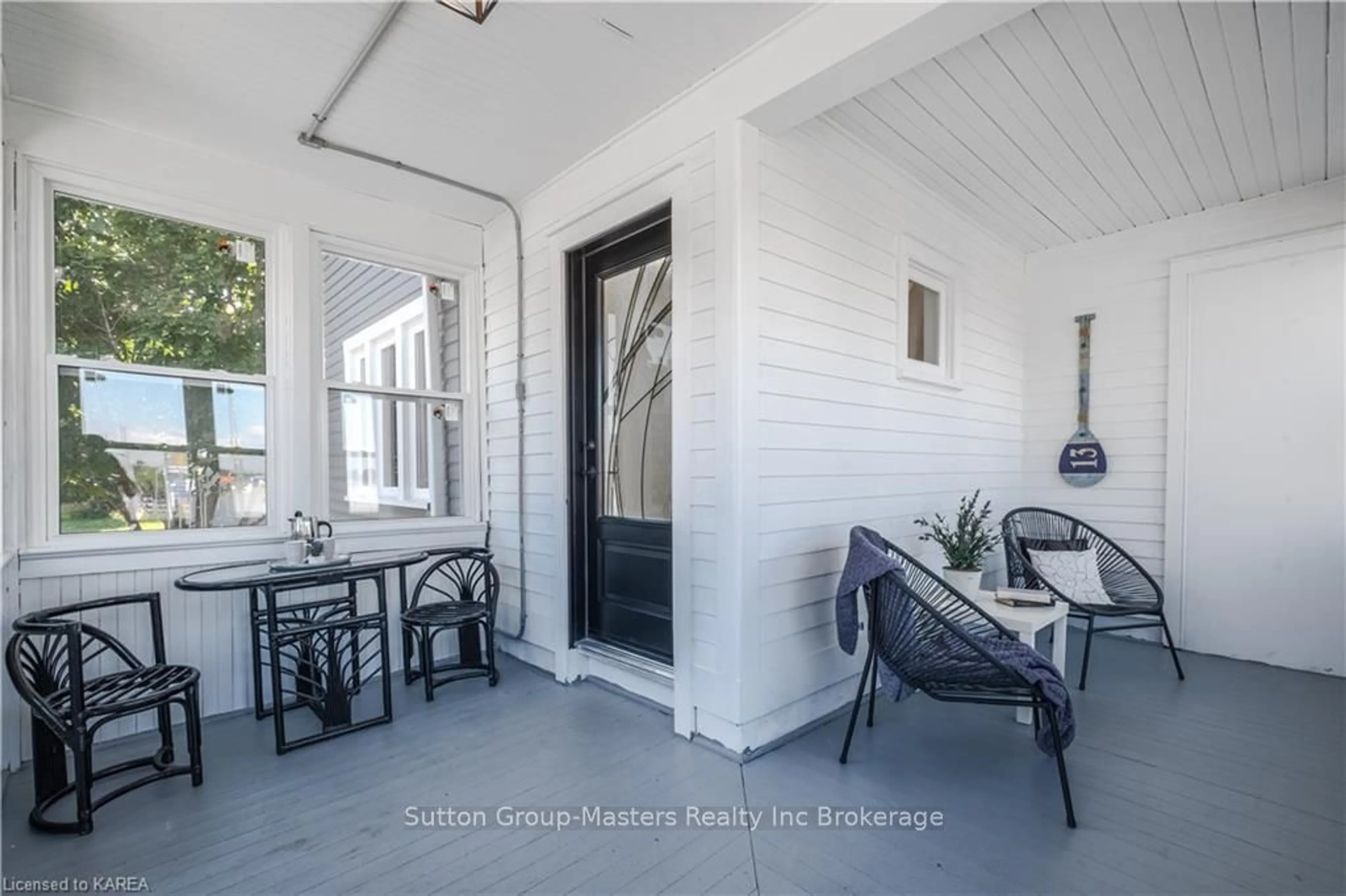 Indoor entryway, ceramic floors for 4061 BATH Rd, Kingston Ontario K7M 4Y6