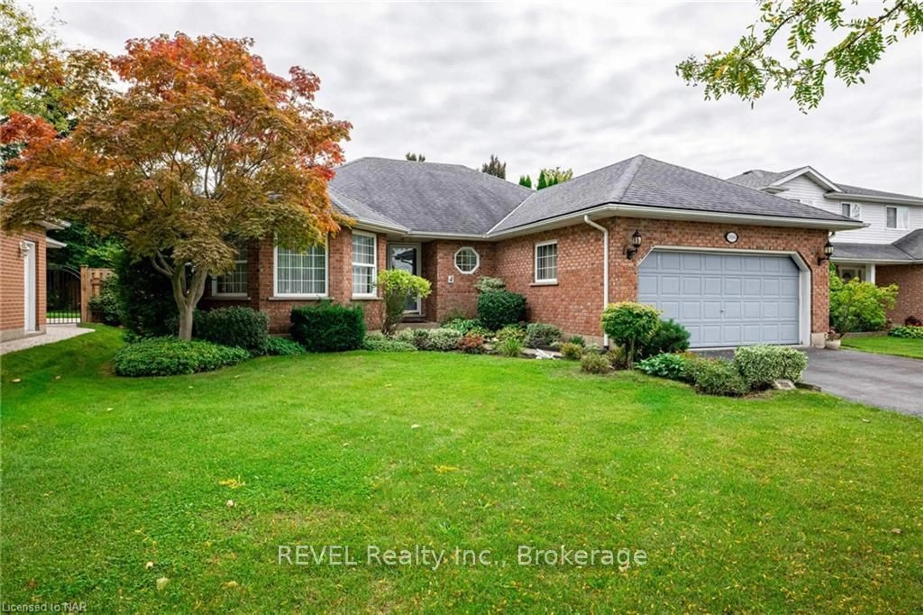 Frontside or backside of a home, the fenced backyard for 7886 BISHOP Ave, Niagara Falls Ontario L2H 3C6