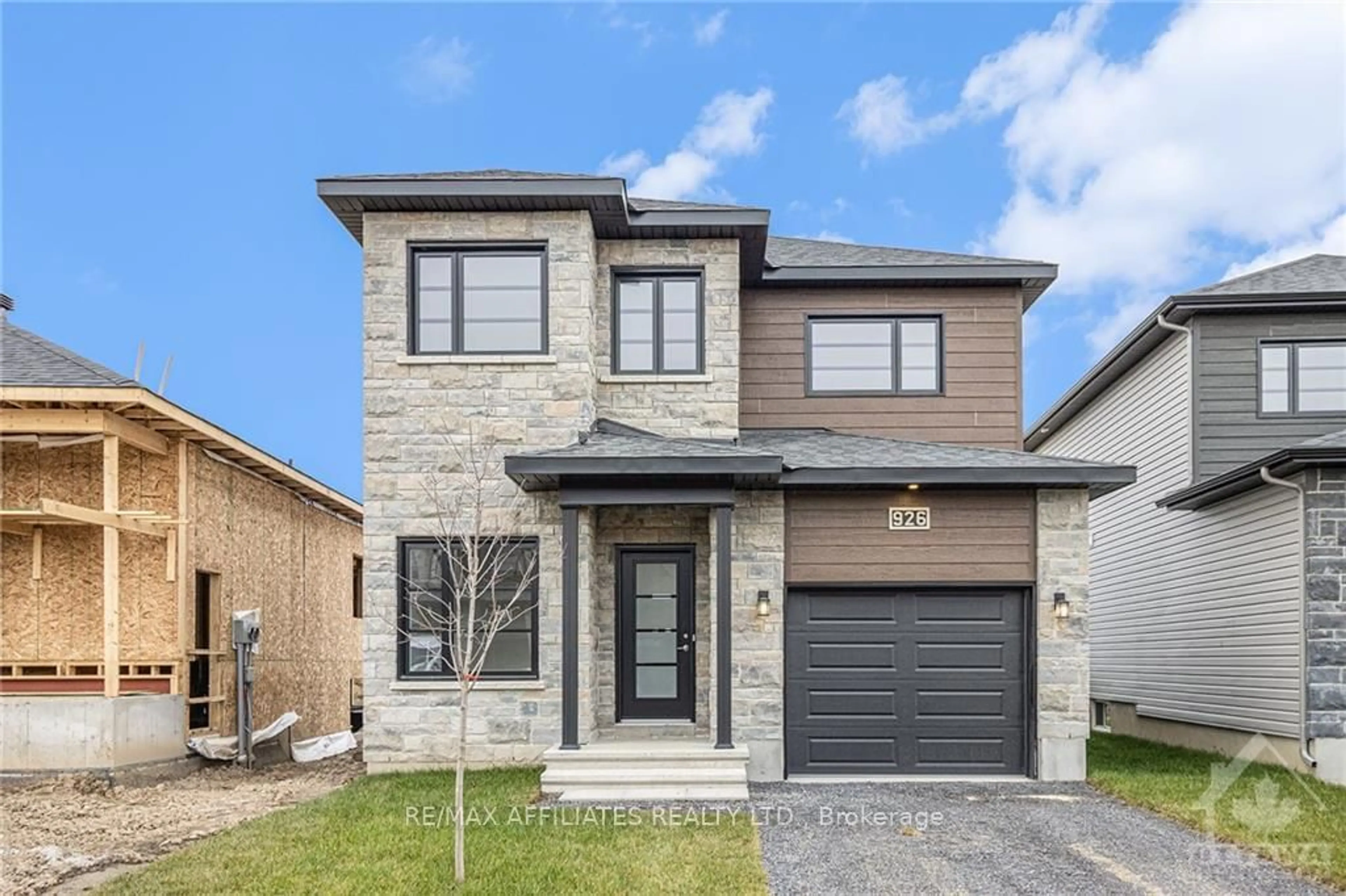 Home with brick exterior material for 1205 MONTBLANC Cres, Russell Ontario K0A 1W0