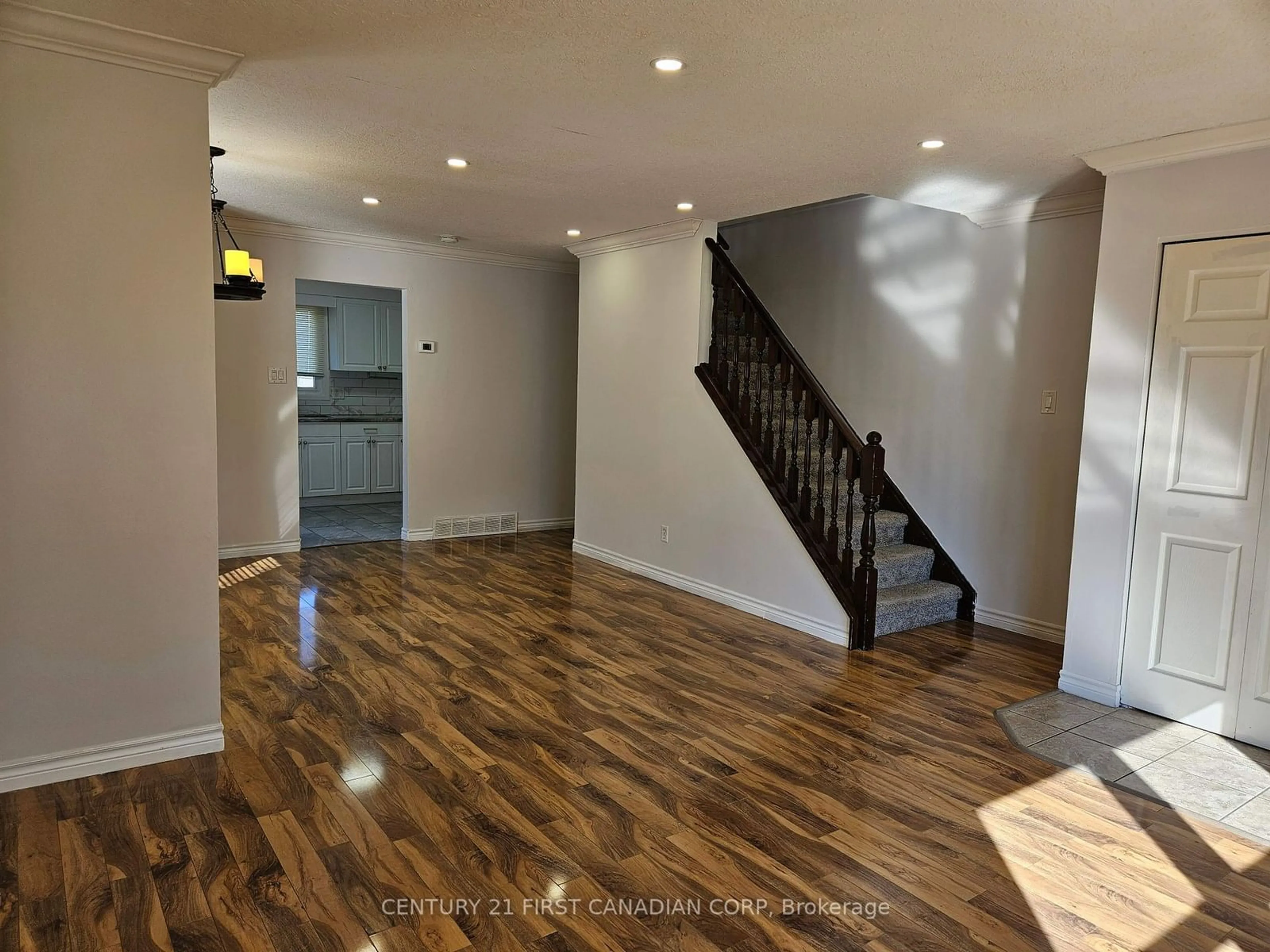 Indoor entryway, wood floors for 781 Homeview Rd, London Ontario N6C 5N8