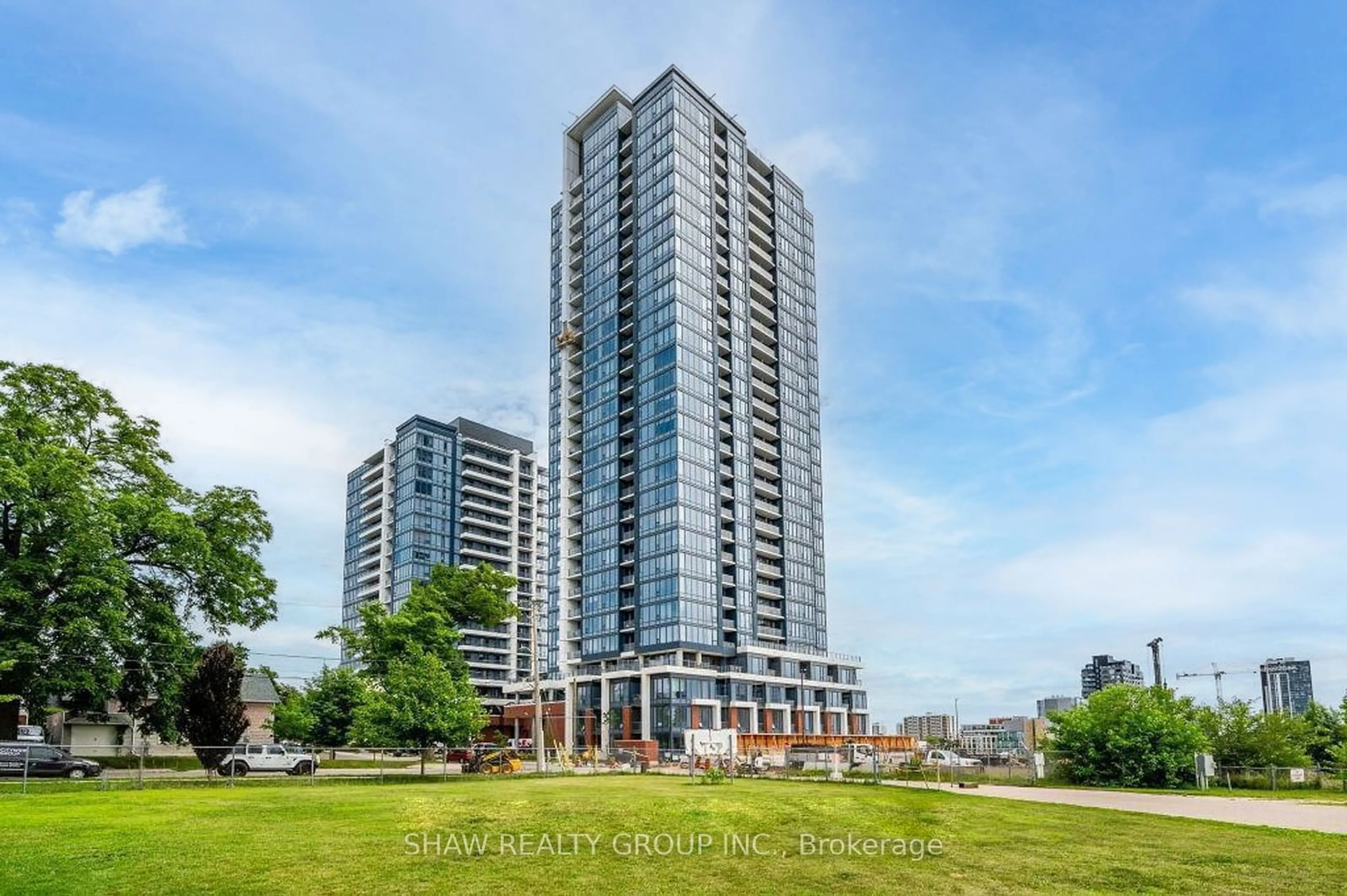 A pic from exterior of the house or condo, the front or back of building for 15 Wellington St #1906, Kitchener Ontario N2A 4L2