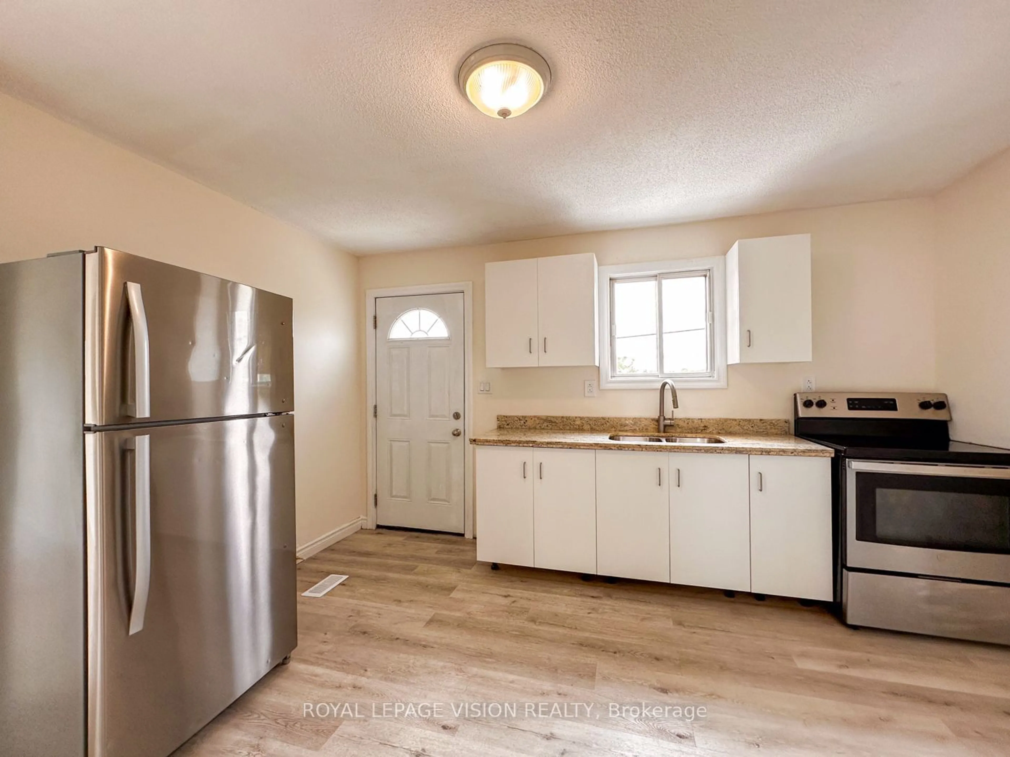 Standard kitchen, wood floors, cottage for 4049 Hwy 6, Hamilton Ontario L0R 1W0