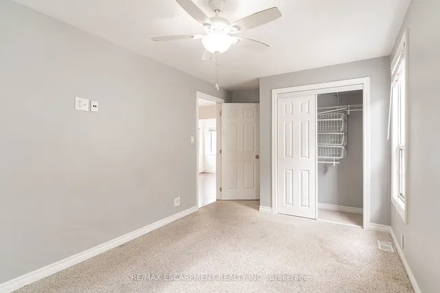 Additional property image - 200 Tragina Ave