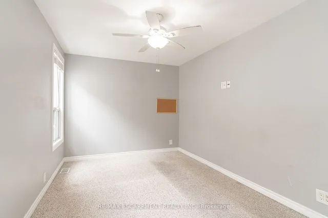 Additional property image - 200 Tragina Ave