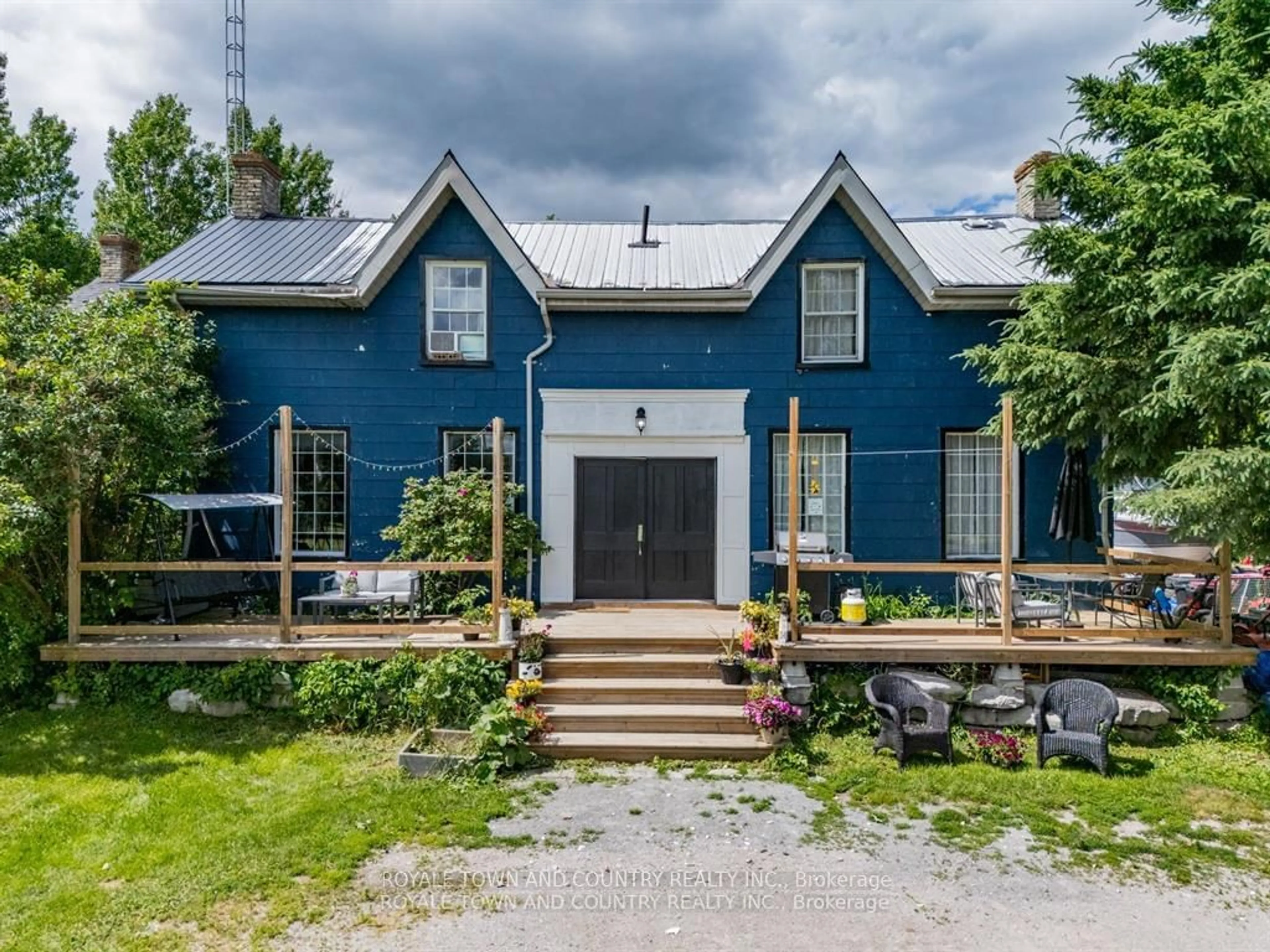 Frontside or backside of a home, cottage for 491 Portage Rd, Kawartha Lakes Ontario K0M 2B0