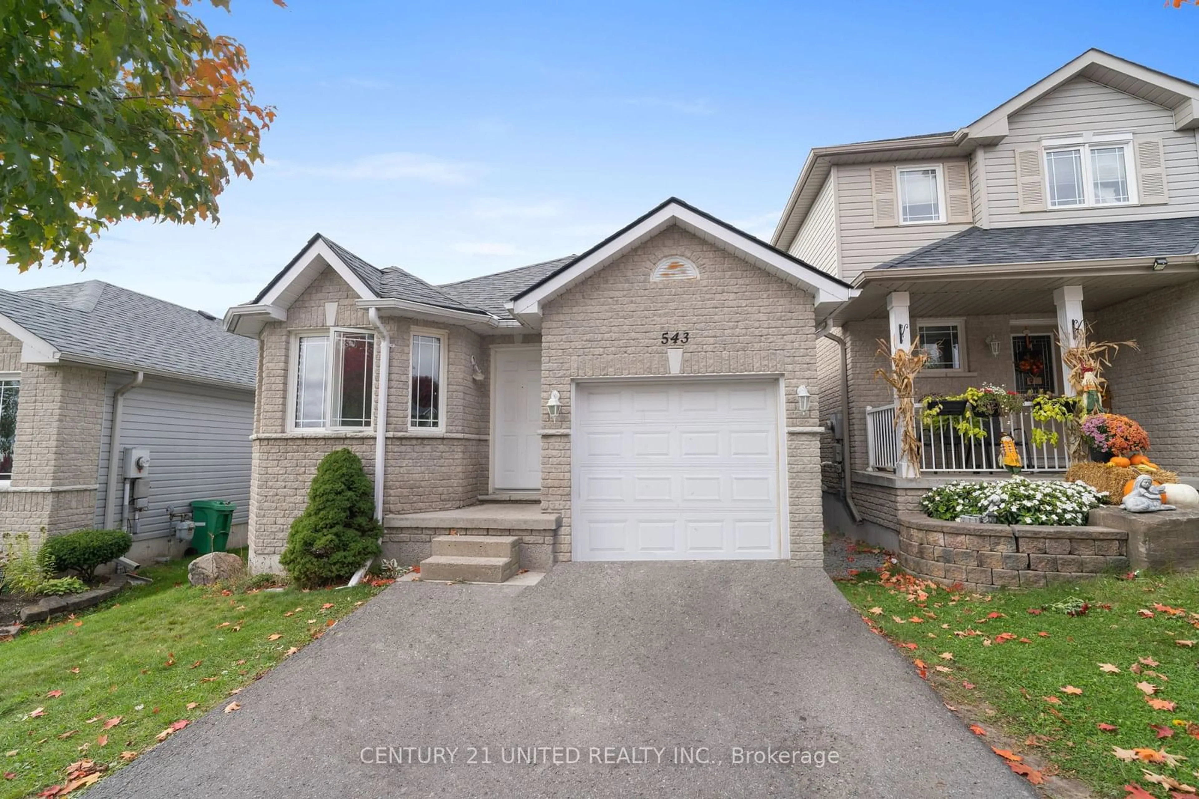 Frontside or backside of a home, cottage for 543 Clancy Cres, Peterborough Ontario K9K 2S1