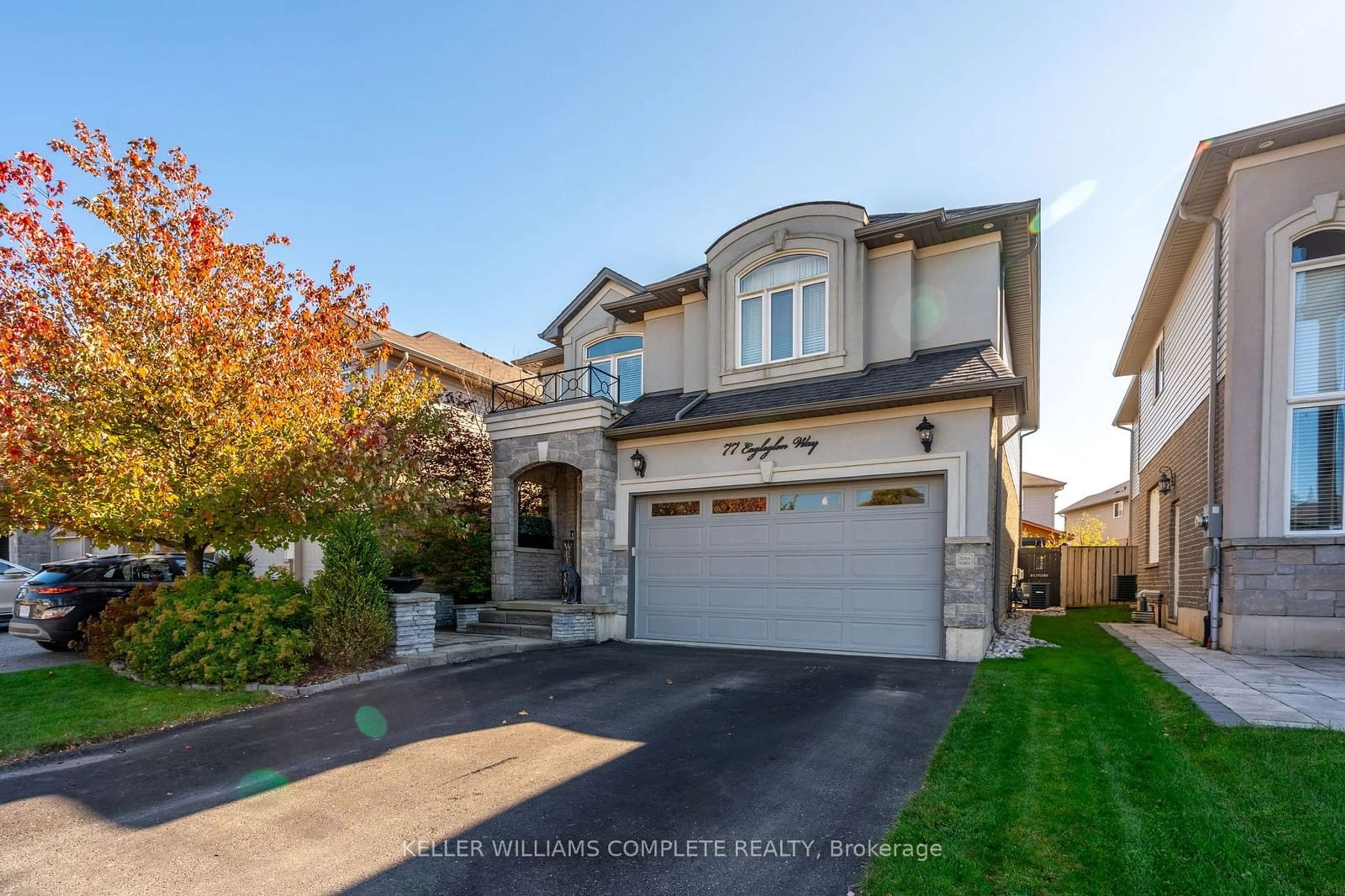 Frontside or backside of a home, the street view for 77 Eagleglen Way, Hamilton Ontario L9B 0C7