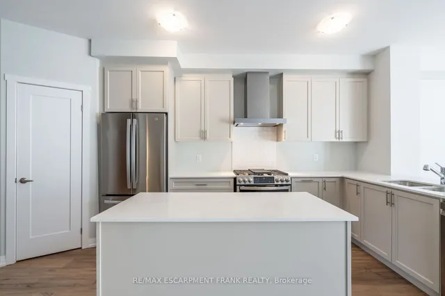 Additional property image - 237 Lormont Blvd