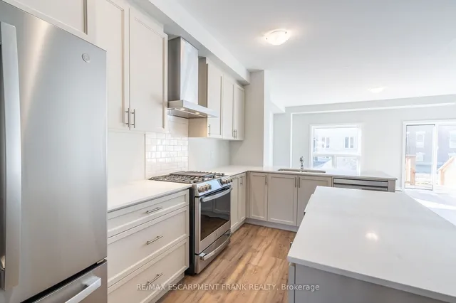 Additional property image - 237 Lormont Blvd