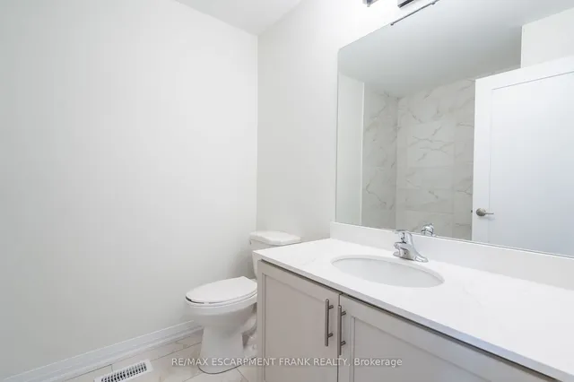 Additional property image - 237 Lormont Blvd