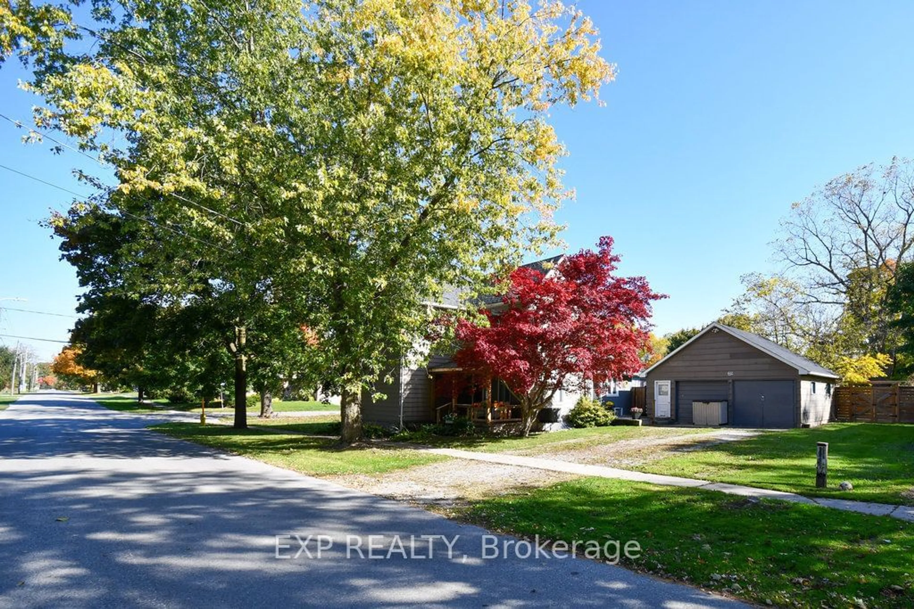 A pic from exterior of the house or condo, the street view for 272 Station St, North Middlesex Ontario N0M 2K0