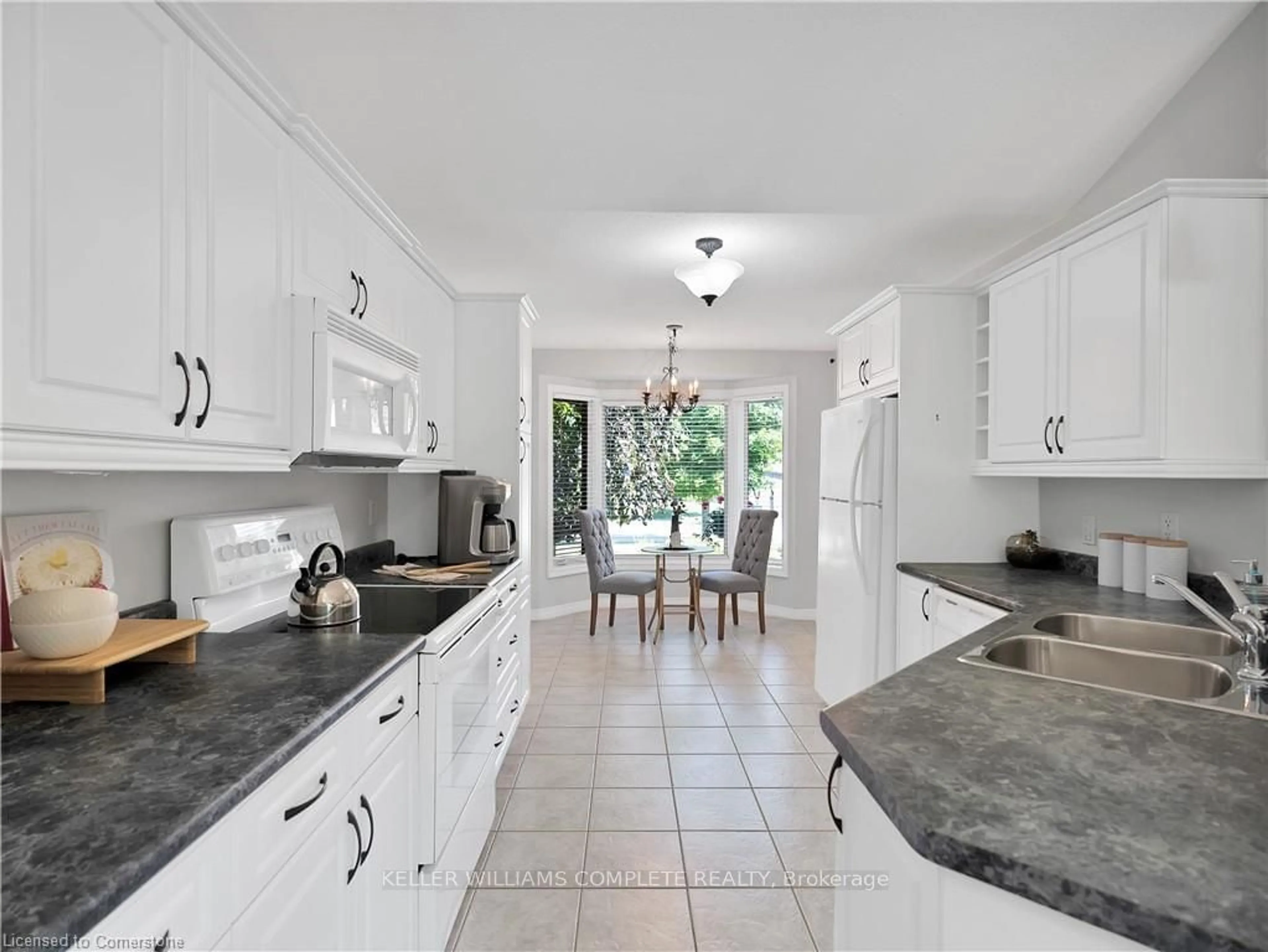 Open concept kitchen for 36 Sea Breeze Dr, Norfolk Ontario N0A 1N7